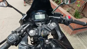 সুজুকি জিক্সার এসএফ ২০২১ কালো