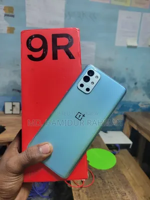 ওয়ানপ্লাস ৯আর ১২৮ জিবি ব্লু