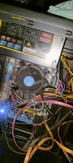 Desktop Computer 6GB Intel Core I5 SSHD+SSD 512GB