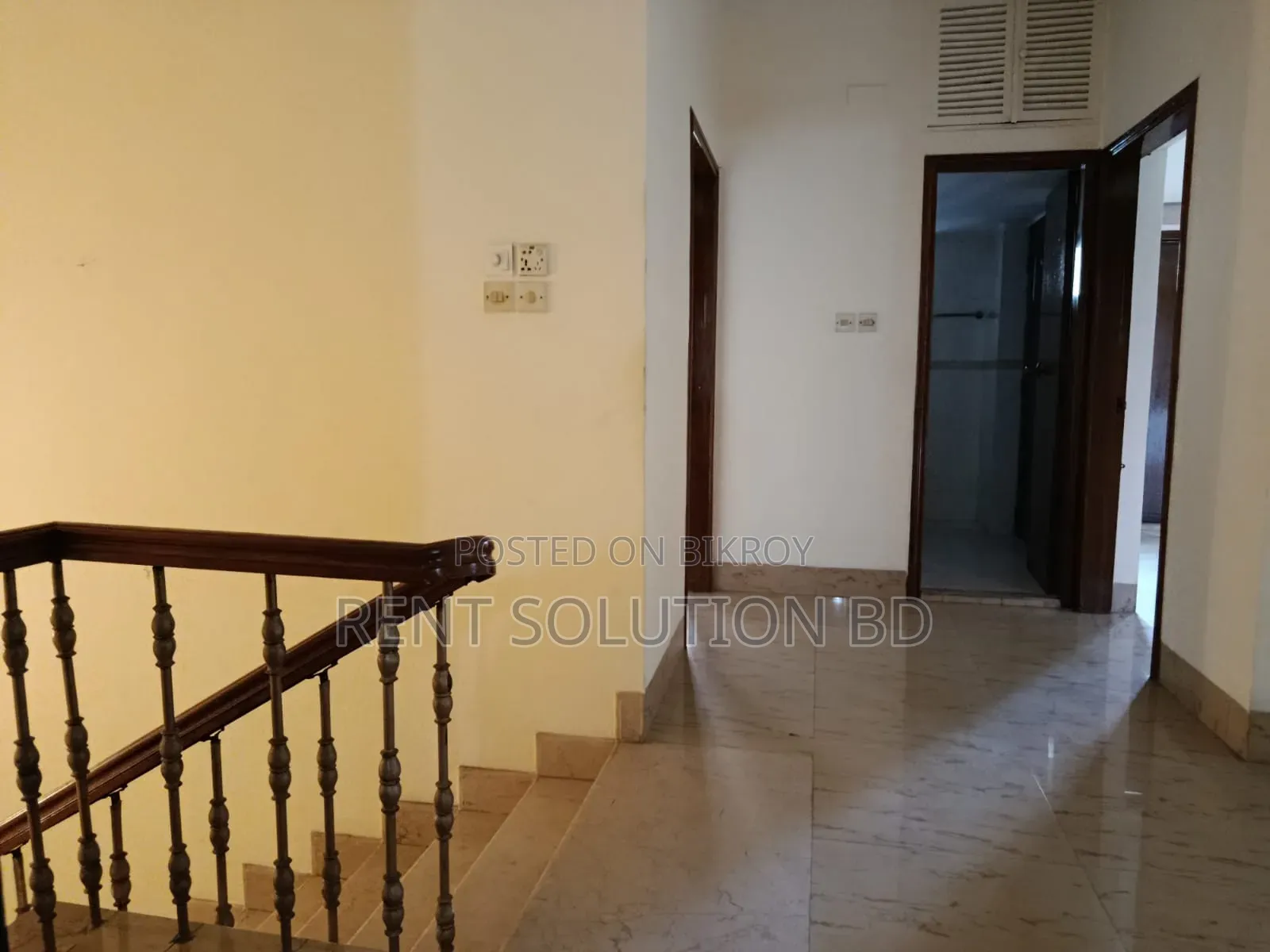 5-Bedroom Duplex in Gulshan for Rent