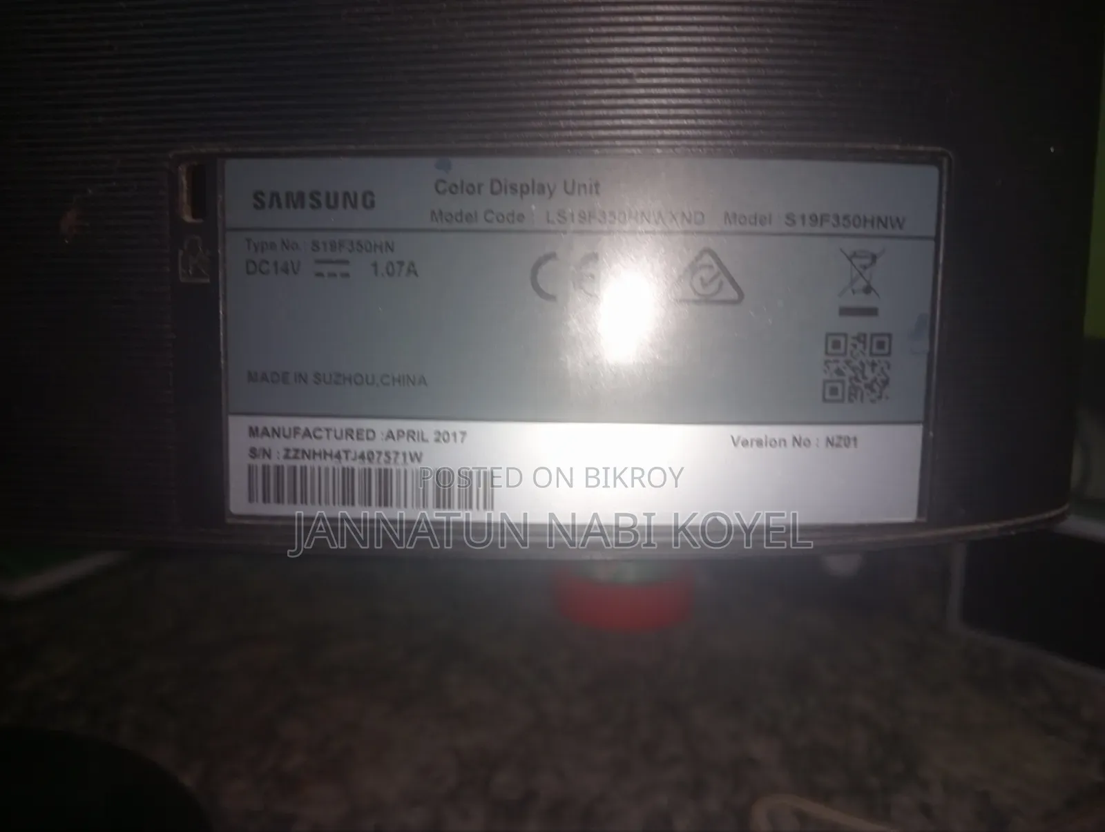 Samsung S19F350HNW (S19F350 Series)