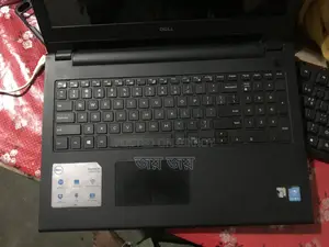 Laptop Dell 4GB Intel Core I3 HDD 500GB