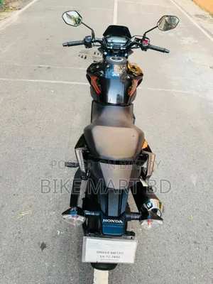 হোন্ডা এক্স-ব্লেড ১৬০ ২০২৫ কালো