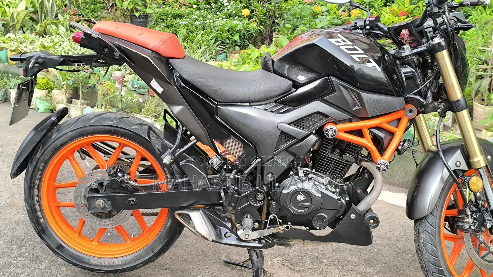 রানার বোল্ট ১৬৫আর ২০২২ ব্ল্যাক