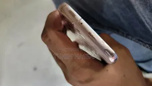 স্যামসাং গ্যালাক্সি এস২২ ৫জি ১২৮ জিবি পিংক