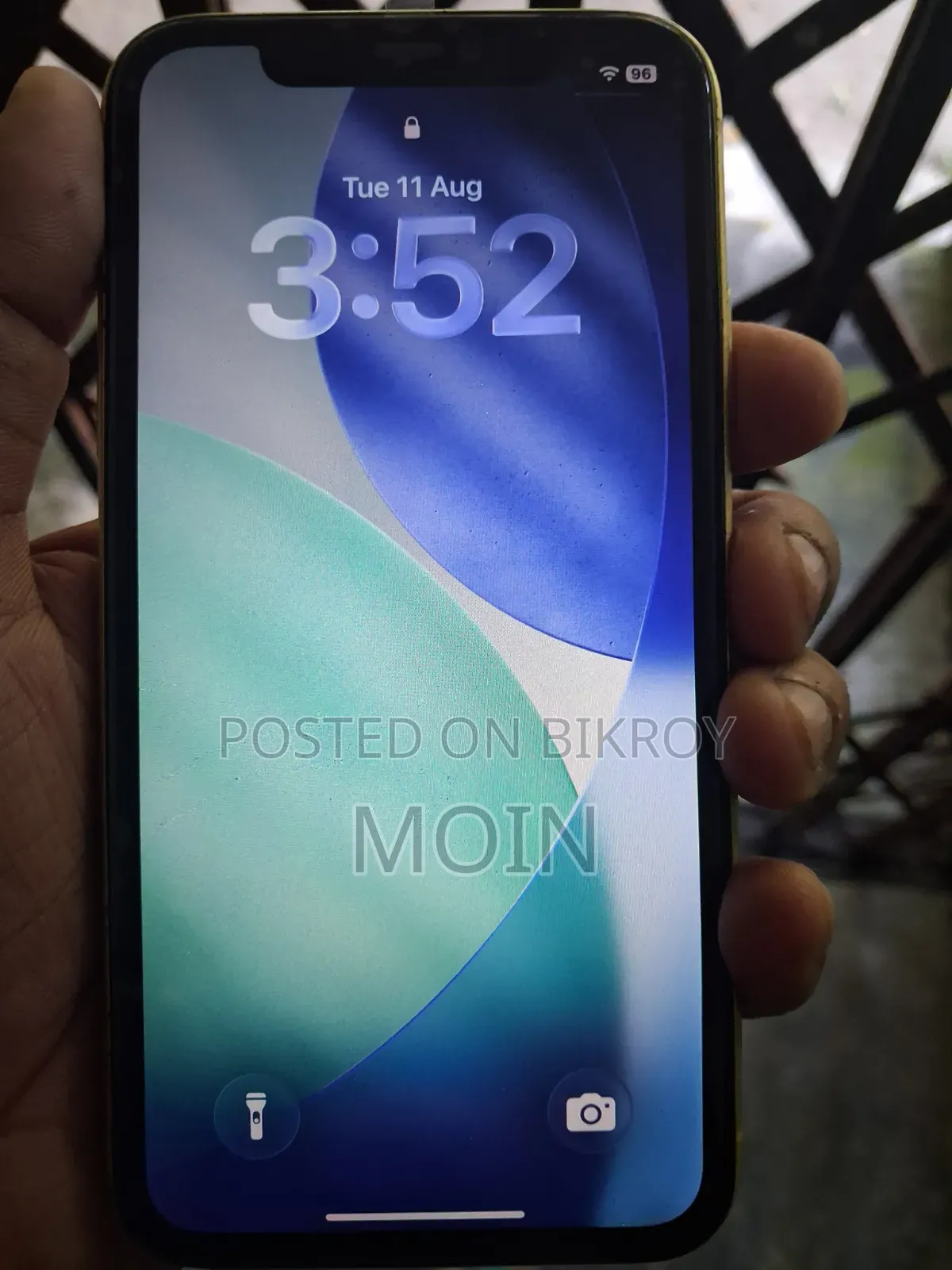 অ্যাপল আইফোন ১১ ৬৪ জিবি ইয়েলো