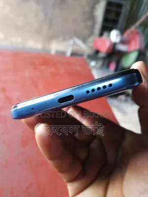 রিয়েলমি ১২৮ জিবি ব্লু