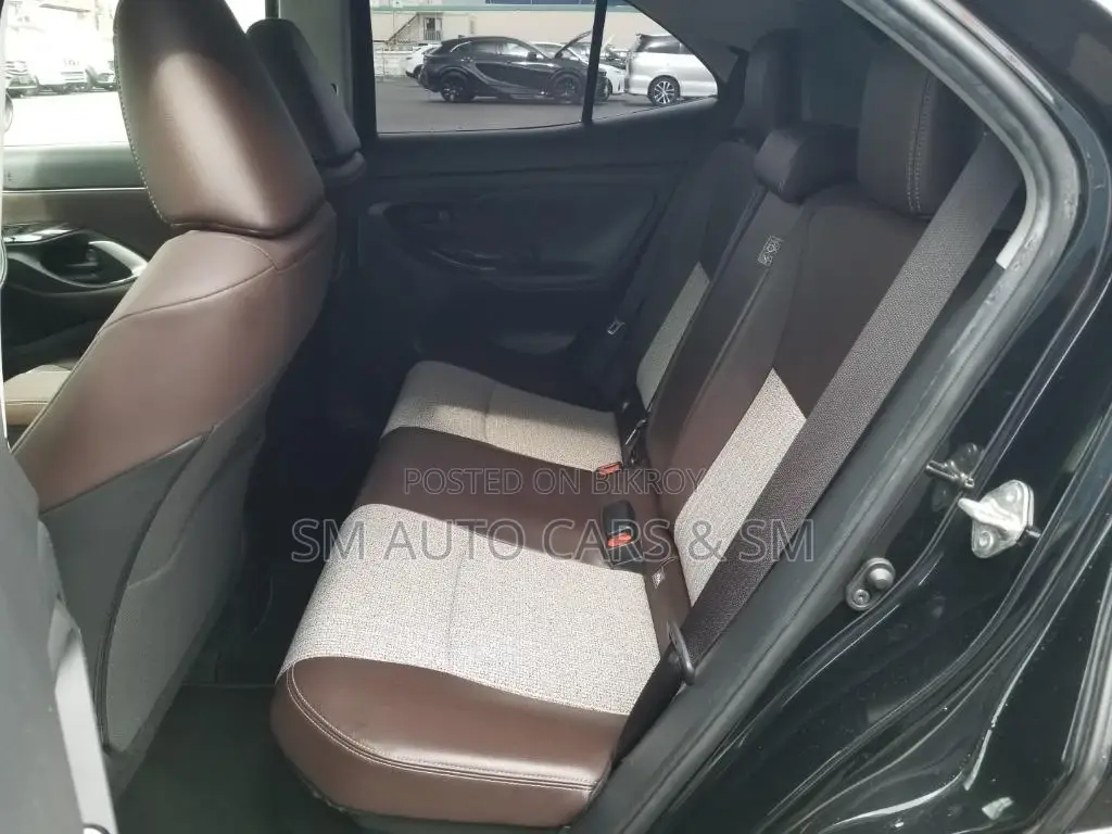 Toyota Yaris Cross 2021 Black
