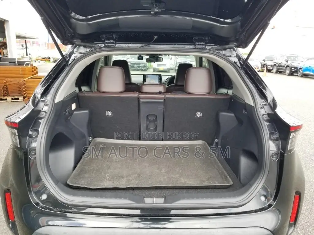 Toyota Yaris Cross 2021 Black