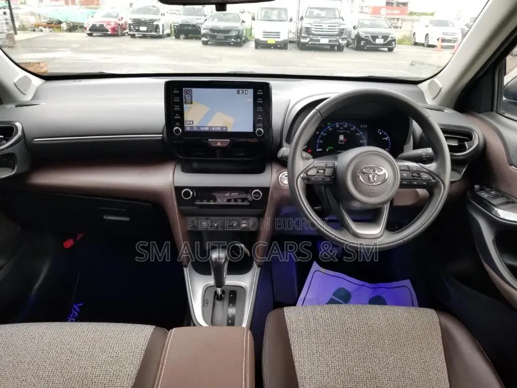 Toyota Yaris Cross 2021 Black