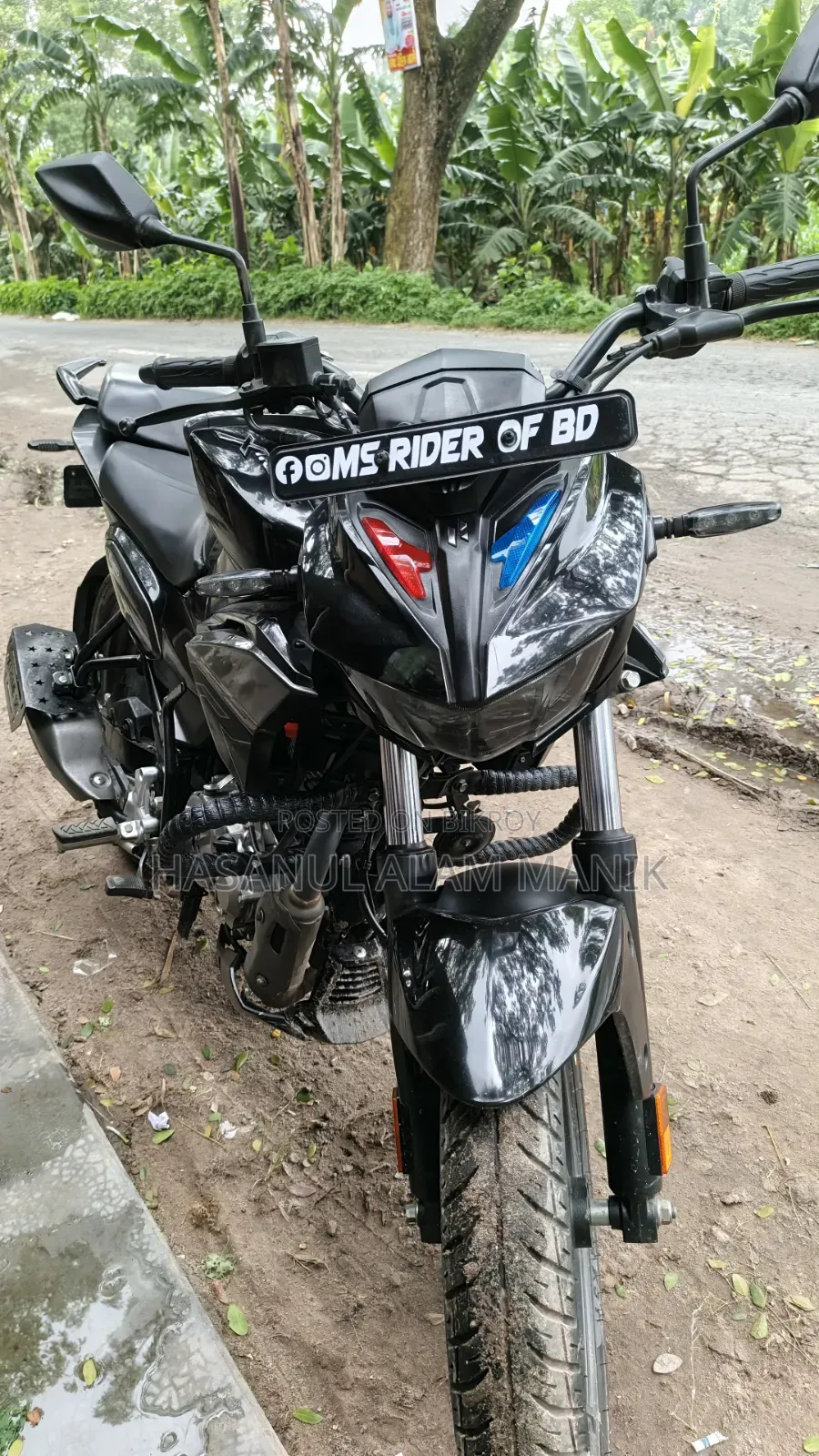 হিরো এক্সট্রিম ১২৫আর ২০২৫ কালো