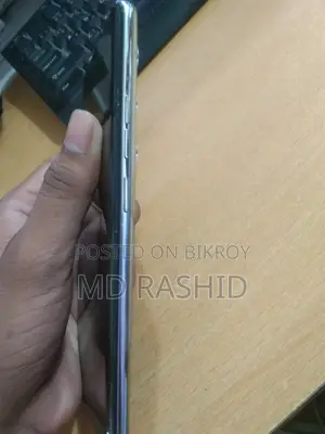 টেকনো ক্যামন ৪০ প্রো ৪জি ২৫৬ জিবি সবুজ