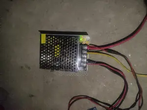 ১২ ভোল্ট ৫ আম্পিয়ার চার্জার