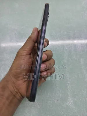 রিয়েলমি নারজো ৫০ ৬৪ জিবি কালো