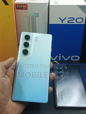 টেকনো ক্যামন ৪০ প্রো ৪জি ২৫৬ জিবি