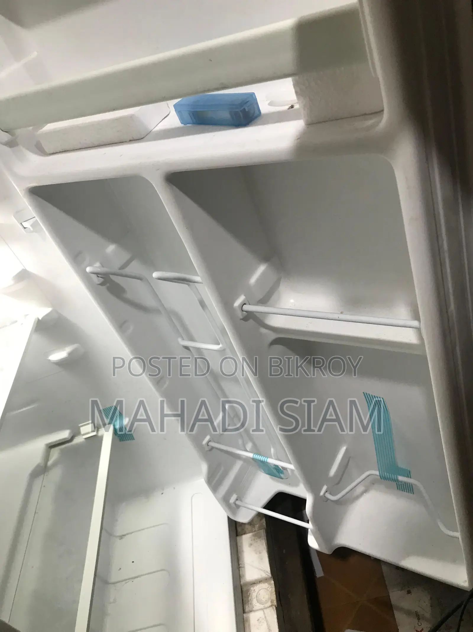 ওয়ালটন মিনি রেফ্রিজারেটর