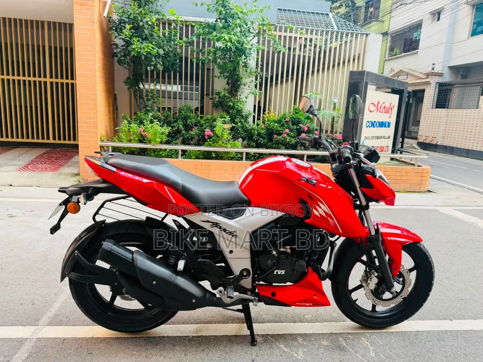 টিভিএস আপাচি আরটিআর ১৬০ ৪ভি ২০২২ রেড