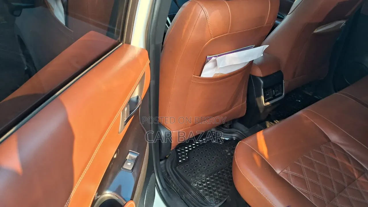 Toyota Harrier 2.0 2018 Pearl