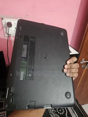 Laptop HP EliteBook 840 G3 4GB Intel Core i5 SSD 256GB