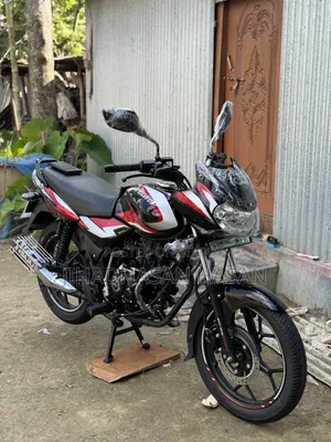 New Bajaj Discover 125 2026 Black