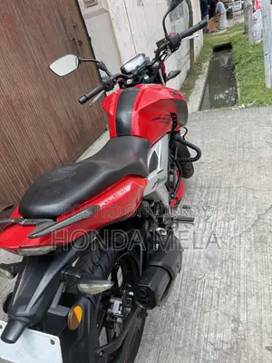 TVS Apache 160 4V 2019 Red