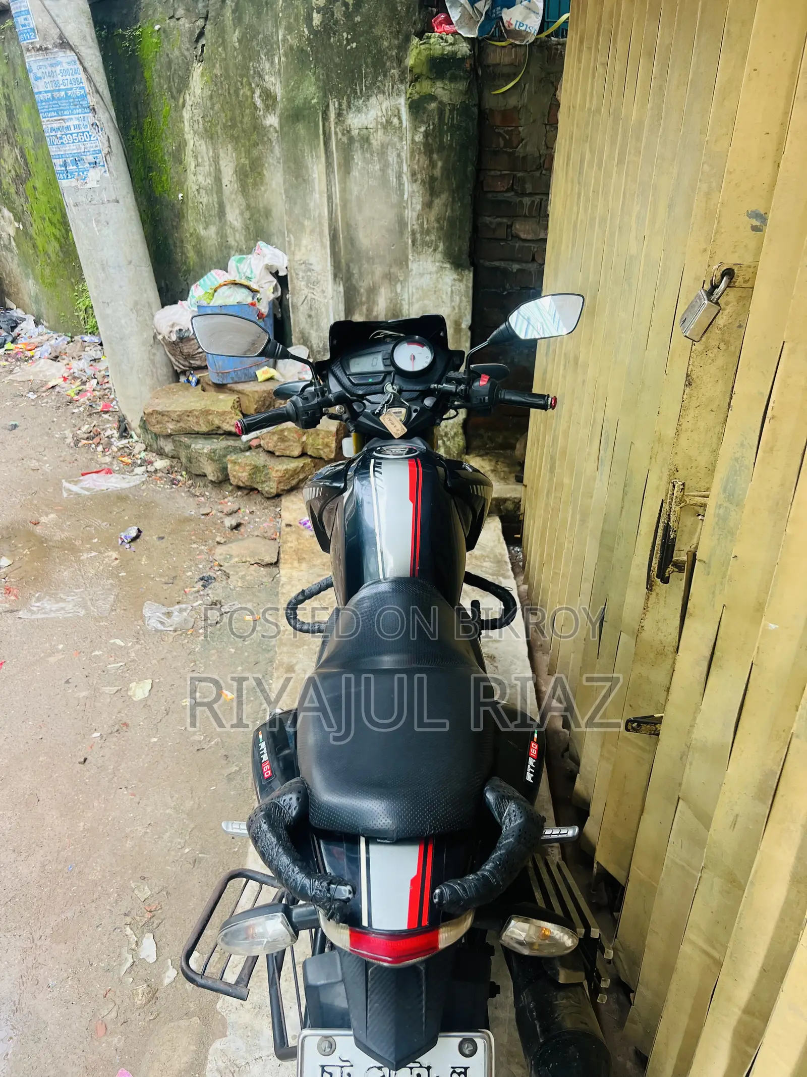 TVS 2022 Black