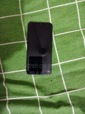 Vivo Y11 32 GB Blue
