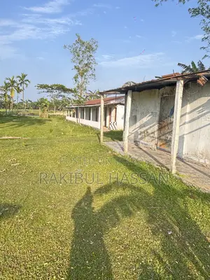 ১৮০ শতাংশ জমি বিক্রি