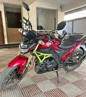 Runner Bolt 165R 2021 Red