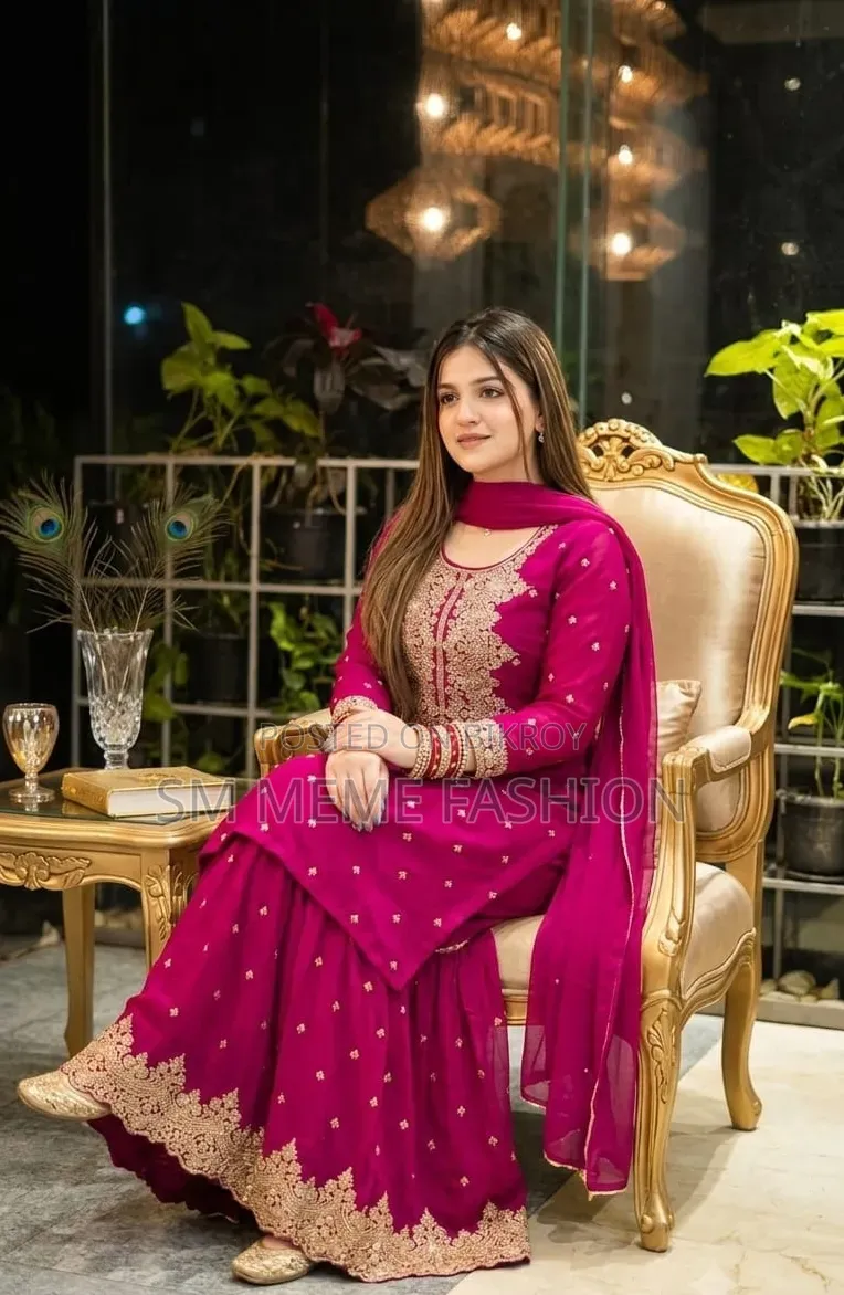 এক্সক্লুসিভ গারারা ড্রেস