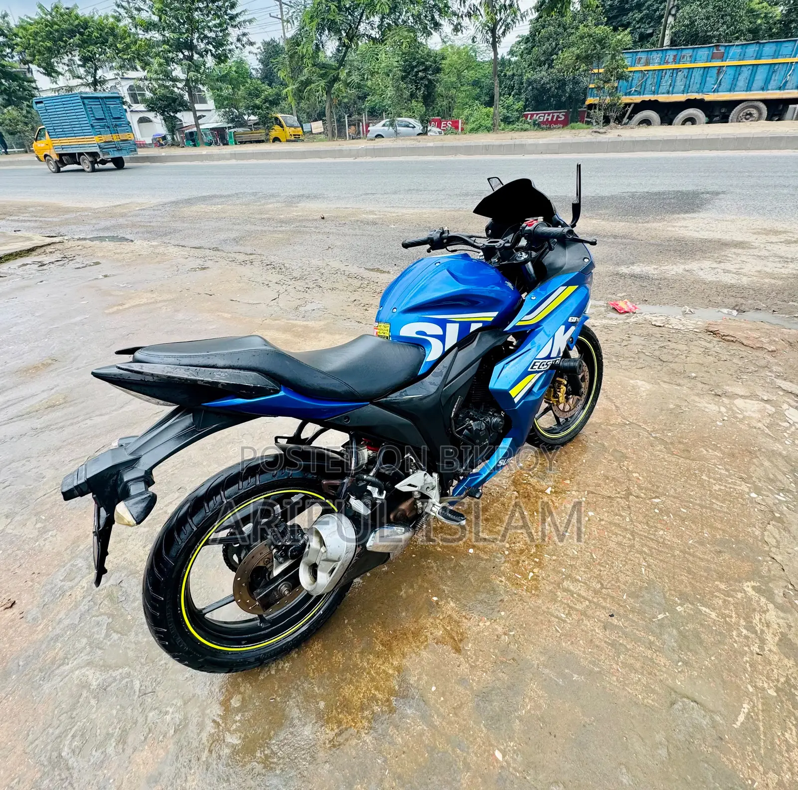 সুজুকি জিক্সার এসএফ ২০১৯ ব্লু