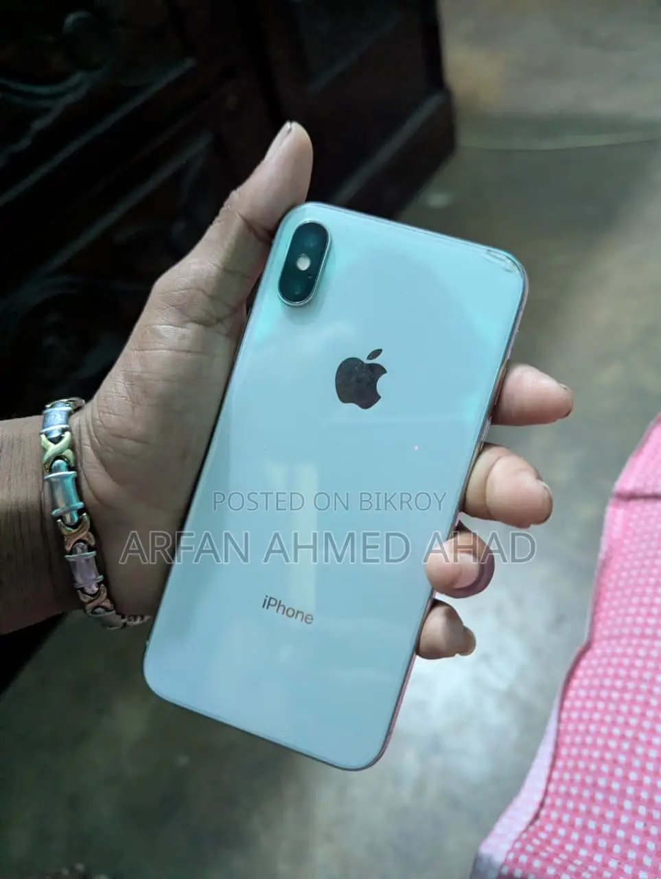 Apple iPhone X 64 GB White