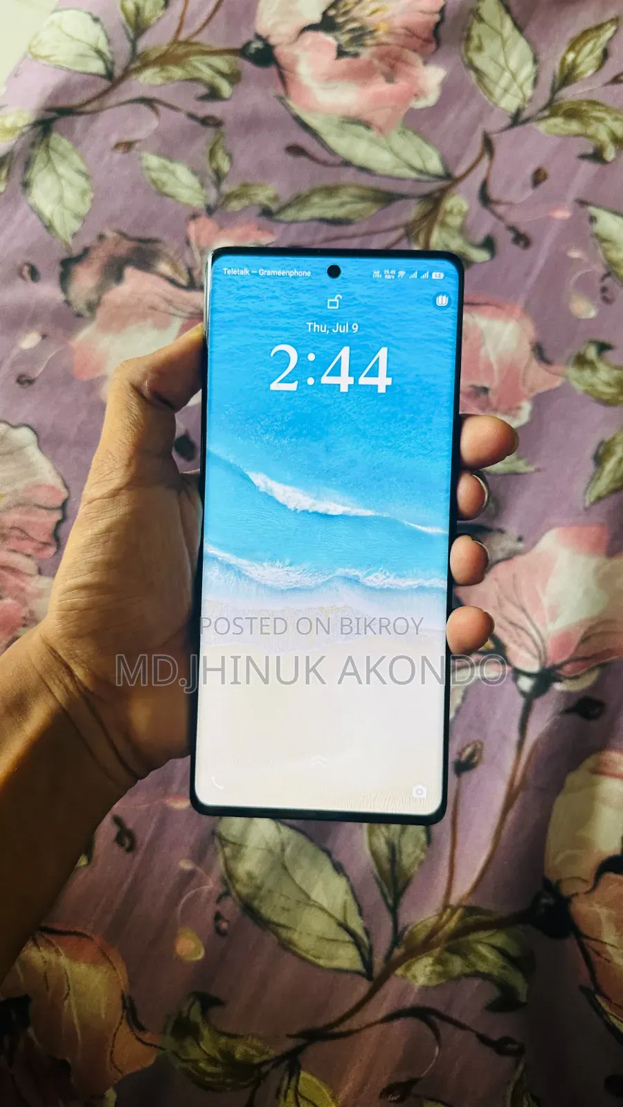 আইকিউও ২৫৬ জিবি ব্ল্যাক