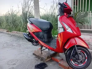 Hero Pleasure 2019 Red