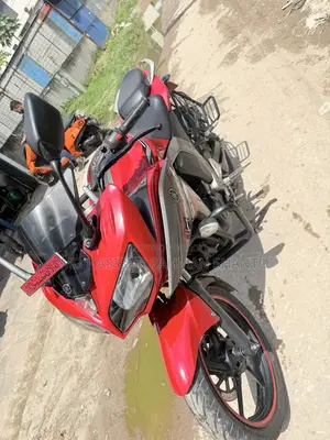 Yamaha Fazer FI V2 2020 Red