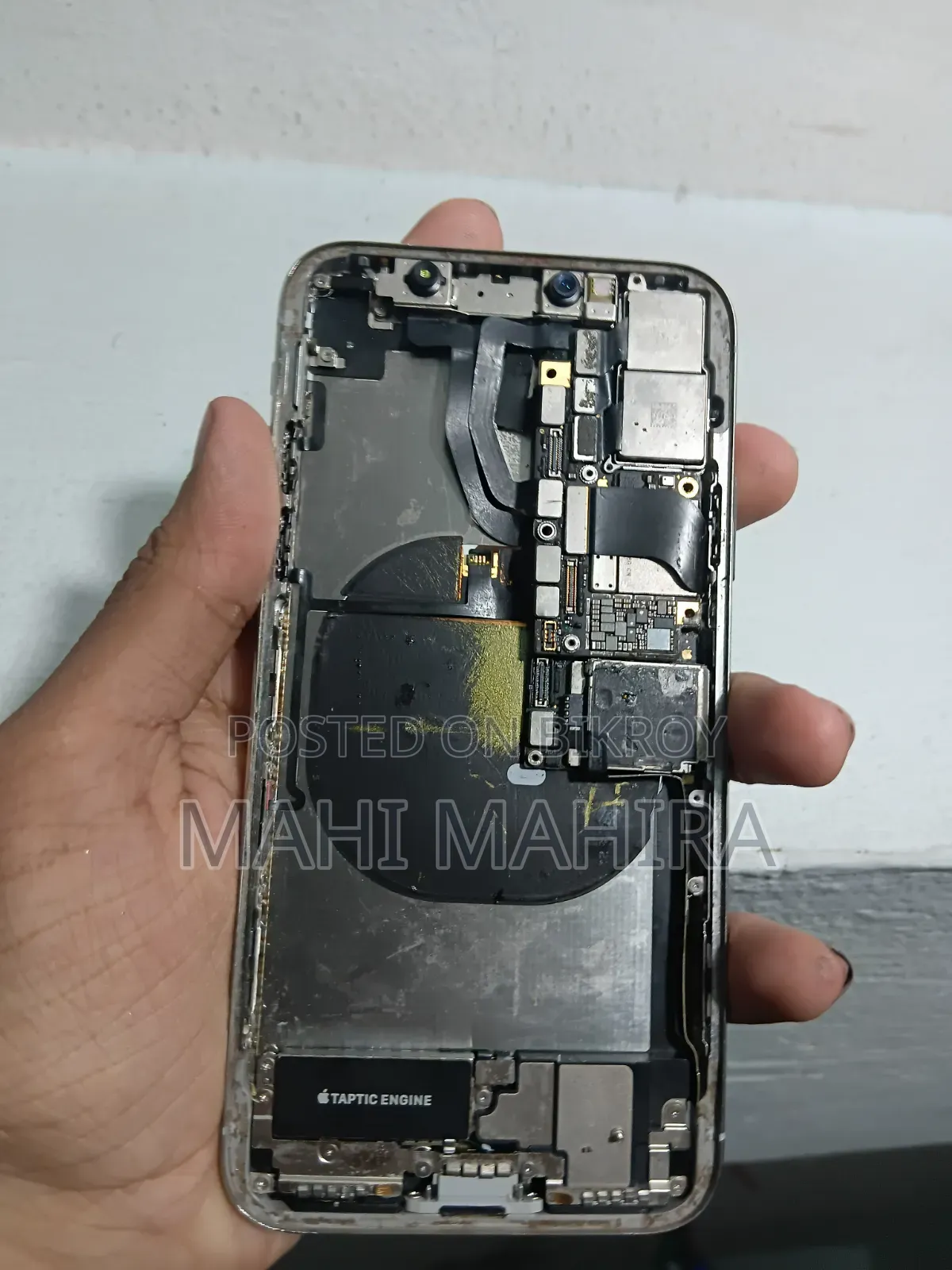 অ্যাপল আইফোন এক্স ২৫৬ জিবি সাদা