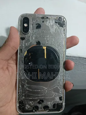 অ্যাপল আইফোন এক্স ২৫৬ জিবি সাদা