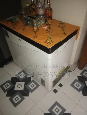 ওয়ালটন ফ্রিজ (প্রায় একদম নতুন)