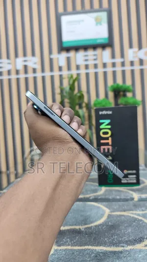 Infinix Note 12 Pro 256 GB Graphite