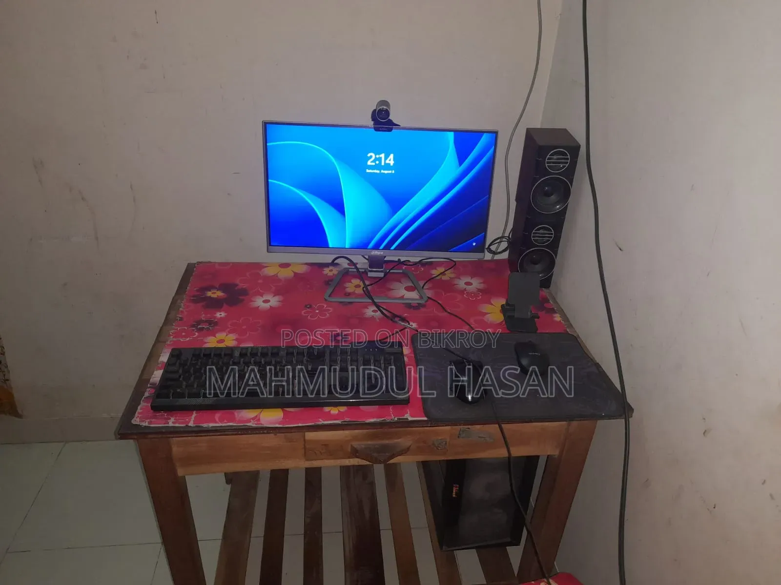 Desktop Computer 8GB AMD Ryzen 5 SSD 1TB
