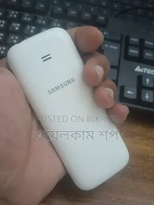 Samsung Guru Music 2 White