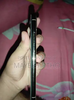 অ্যাপল আইফোন এক্সএস ৬৪ জিবি রোজ গোল্ড