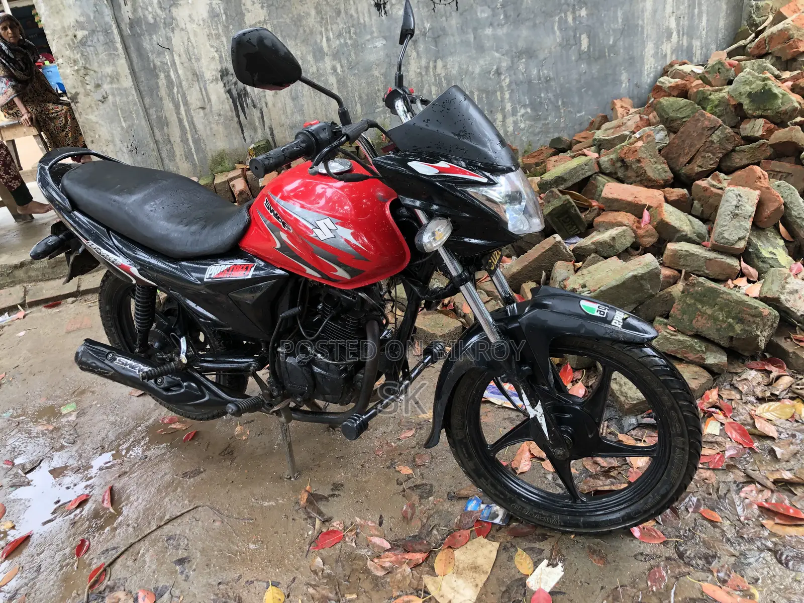 Suzuki Hayate EP 2018 Red