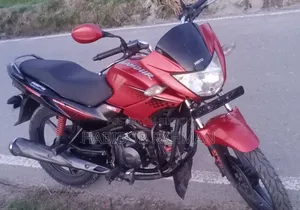Hero Glamour 2019 Red