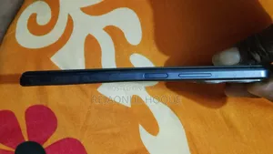 Vivo Y77 256 GB Black