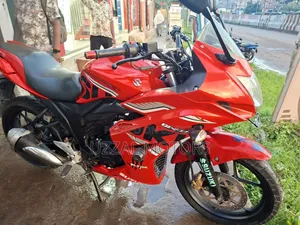 Suzuki Gixxer SF 2016 Red