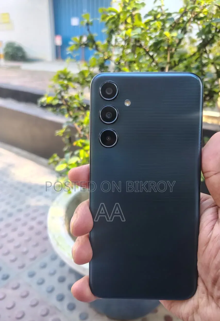 নতুন Samsung Galaxy M35 ১২৮ জিবি ব্লু
