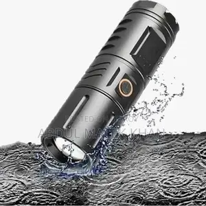 HIGH POWERED MULTI PURPOSE Zoomable Strong Light T40 LED Flashlight US