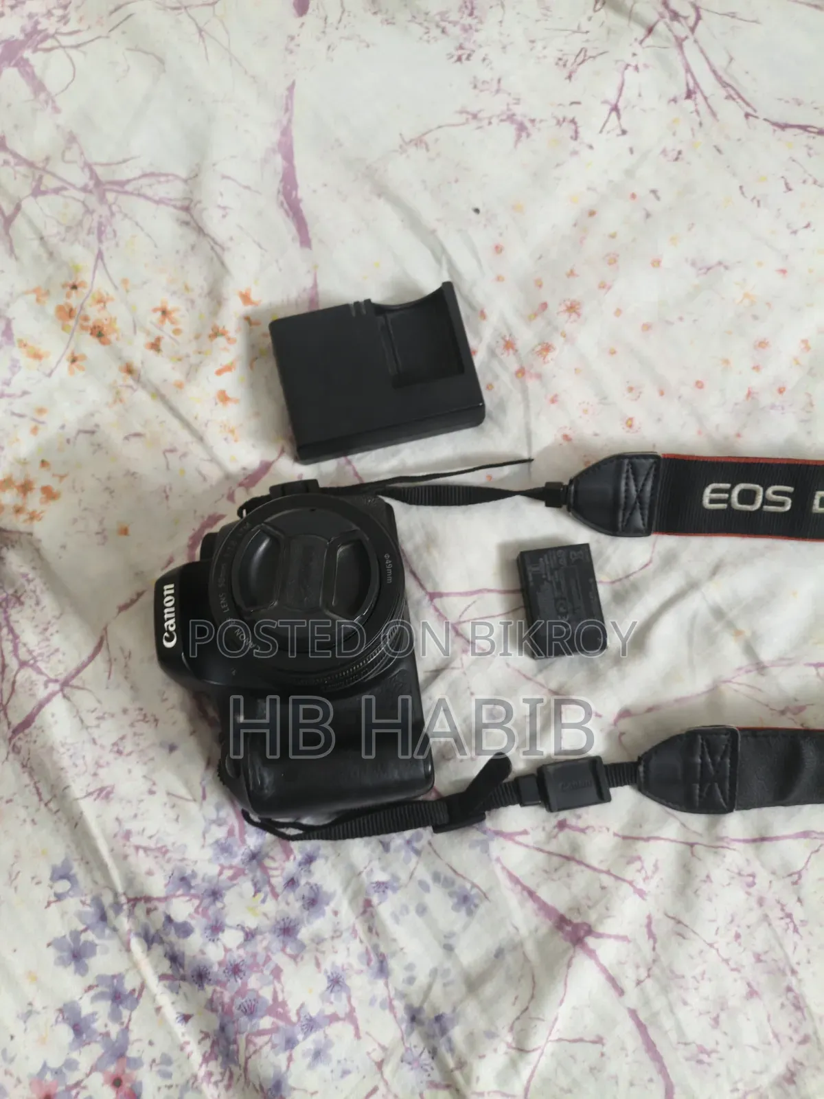 *Urgent Sell! Canon EOS 760D + 50mm F/1.8 Lens | Slight scratch is present