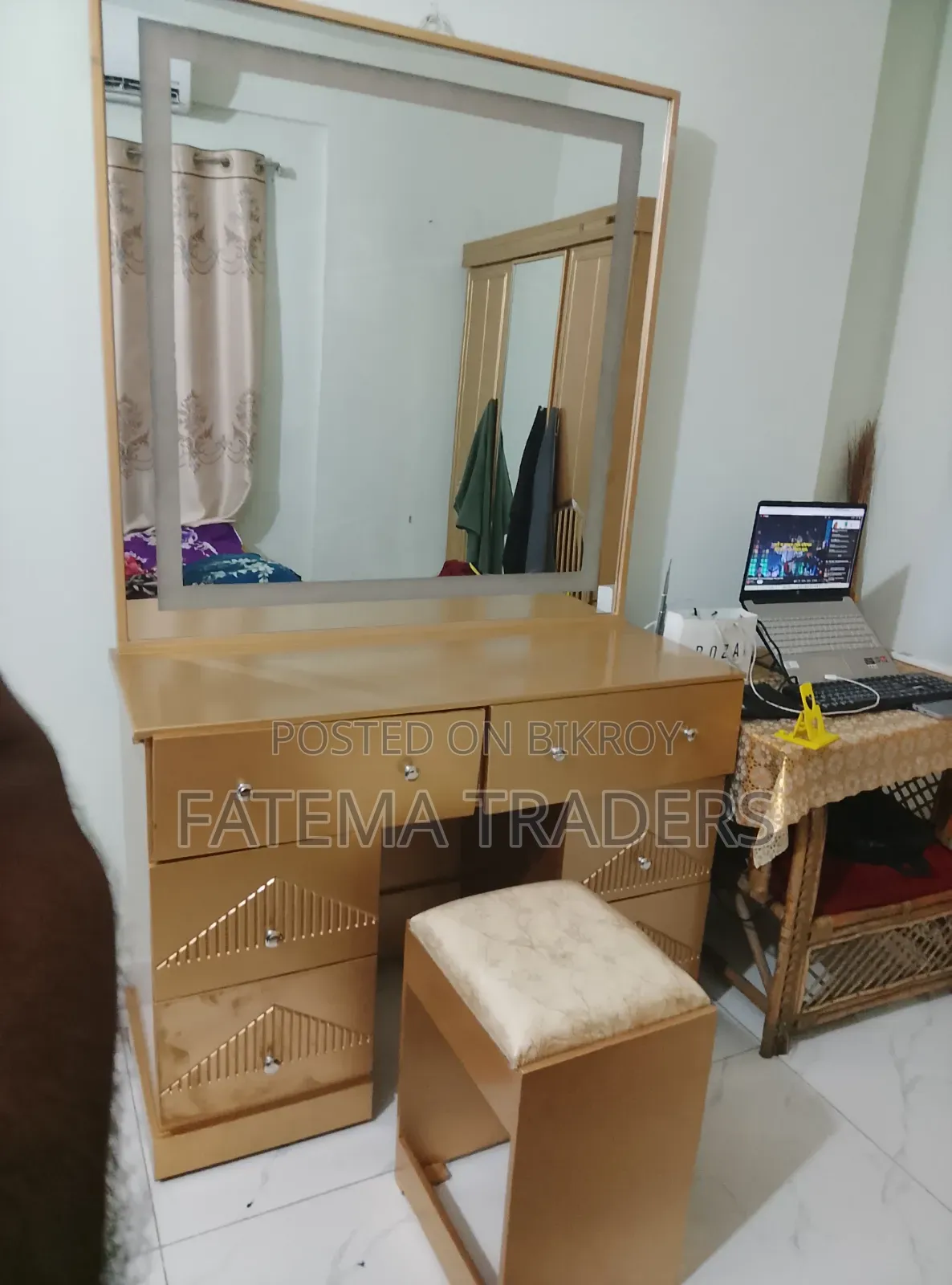 বেড রুম সেট